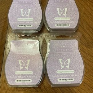 Scentsy pineapple coconut vanilla